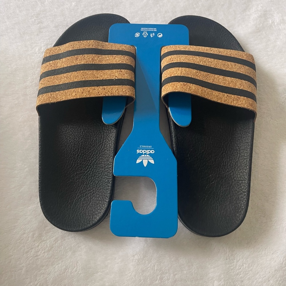 Adidas Adilette slides